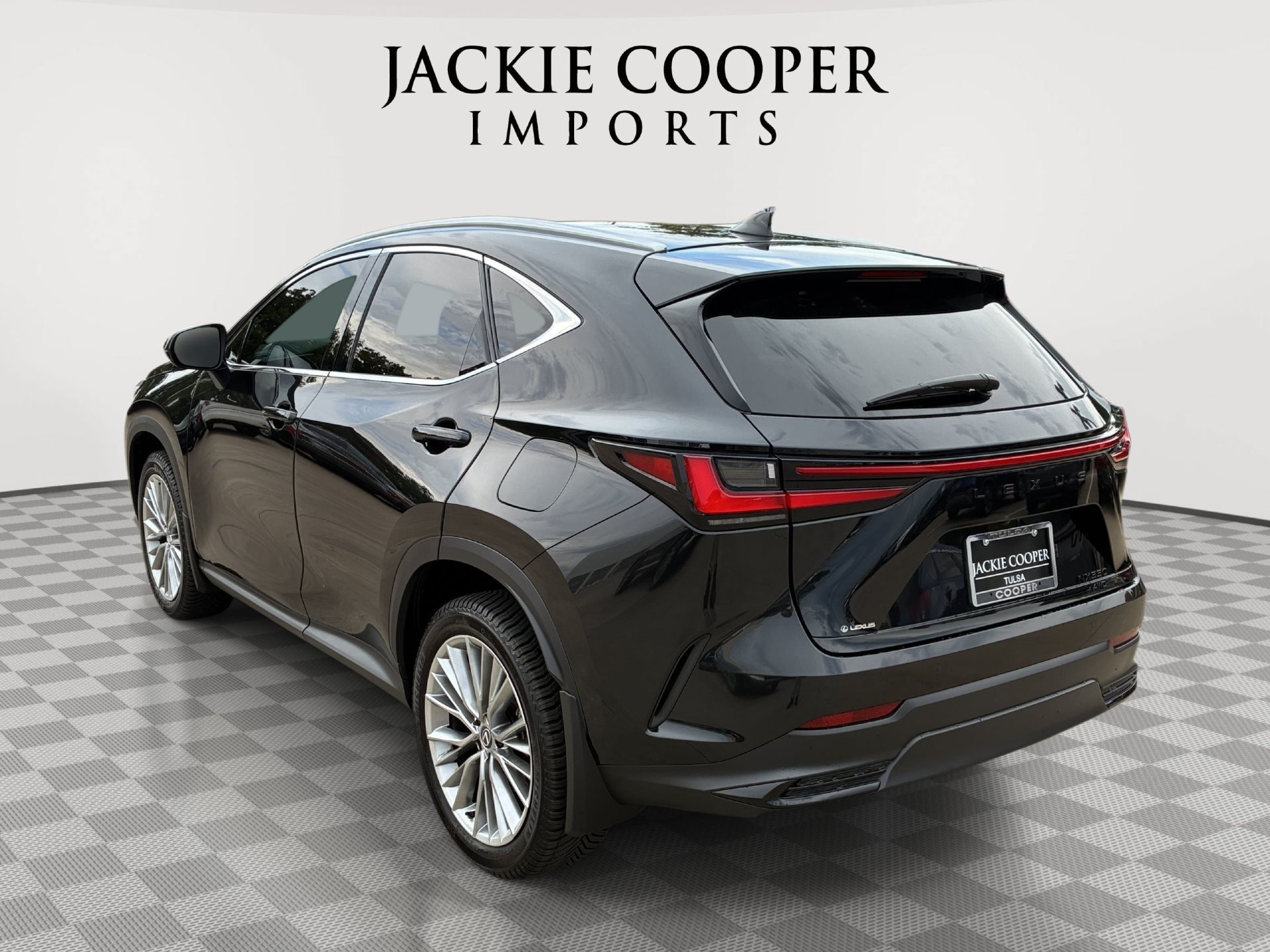 Used 2025 Lexus NX 350 AWD w/ Premium Package image 7