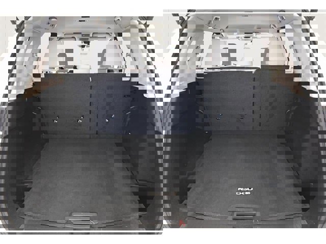 Used 2025 Nissan Rogue SV image 18