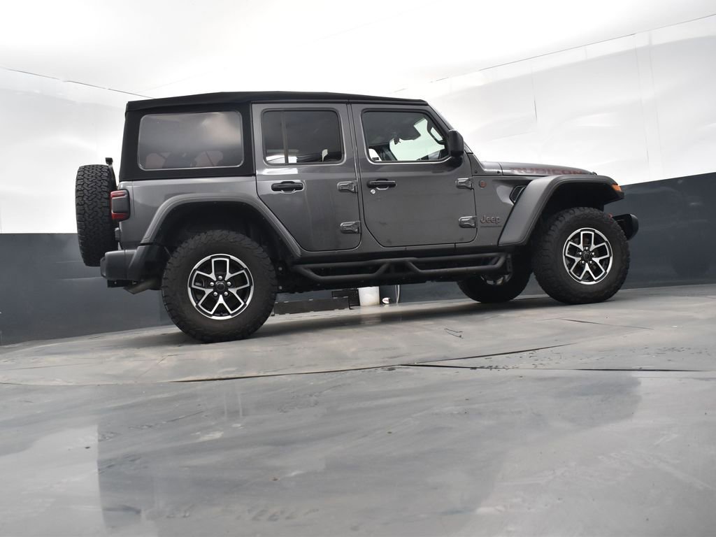 Used 2024 Jeep Wrangler Unlimited Rubicon w/ Convenience Group image 27