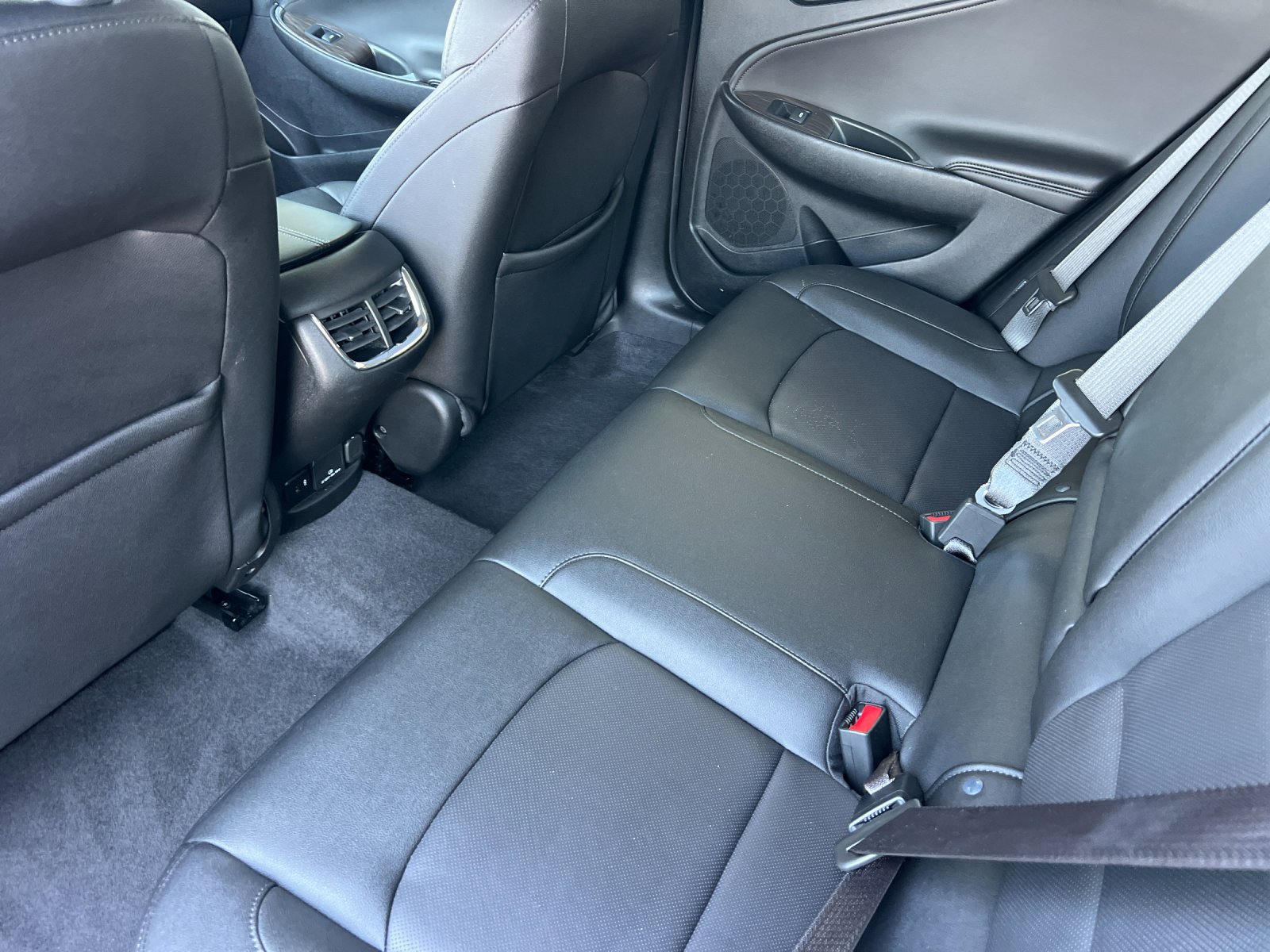 Used 2024 Chevrolet Malibu LT FWD image 12