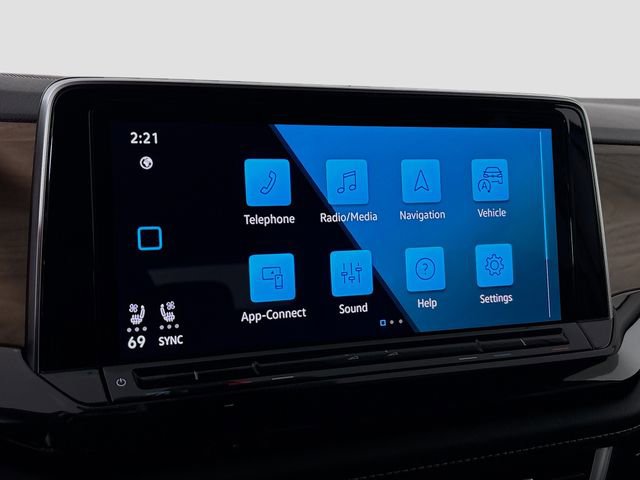 Used 2024 Volkswagen Atlas SE image 16