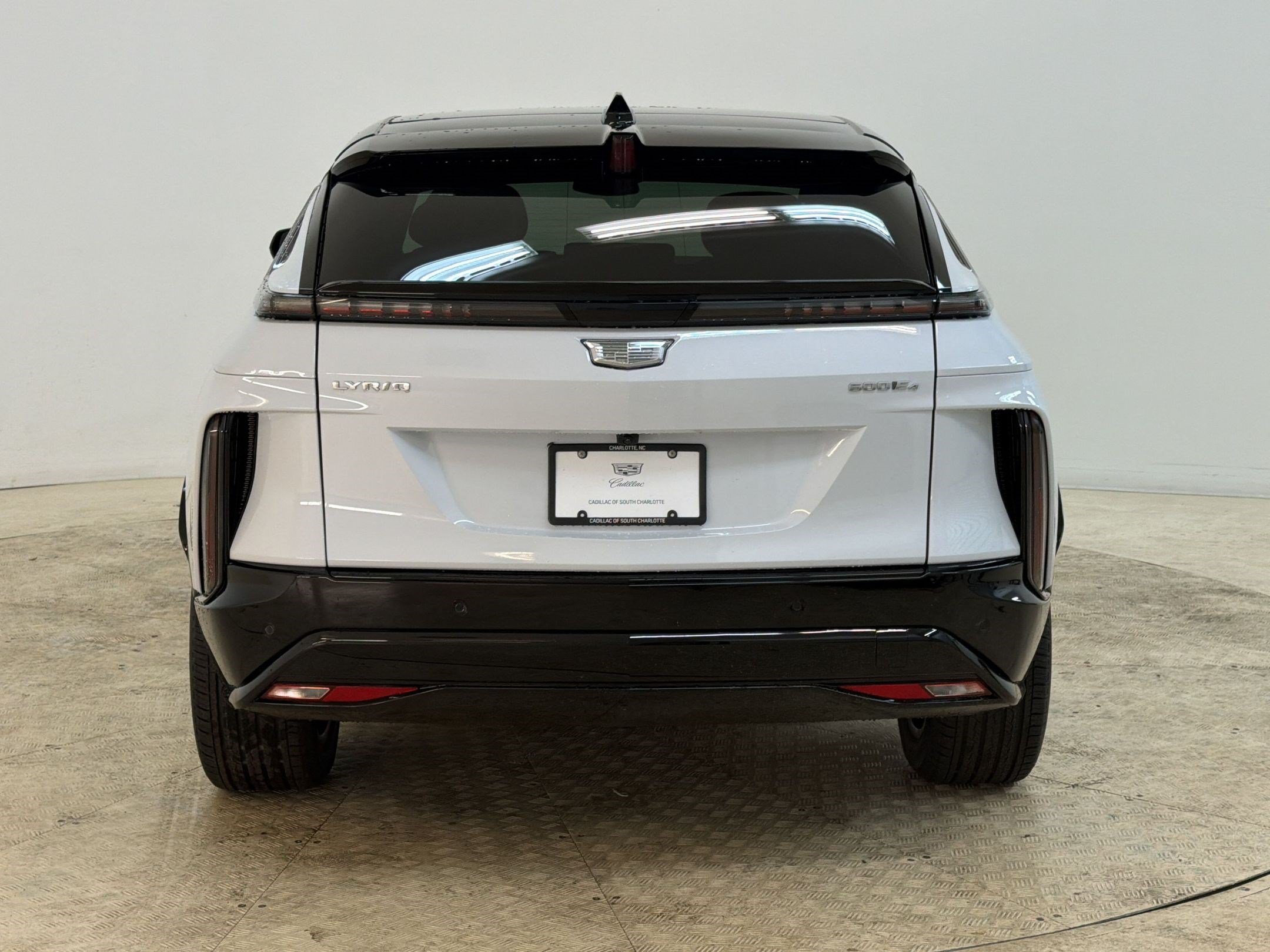 New 2026 Cadillac Lyriq Sport AWD/4WD image 9
