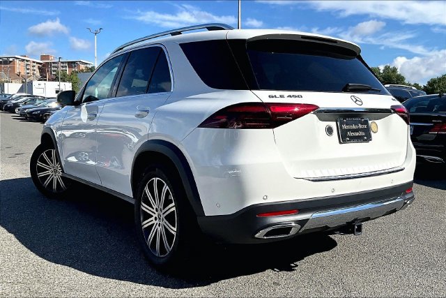 Used 2024 Mercedes-Benz GLE 450 4MATIC image 3