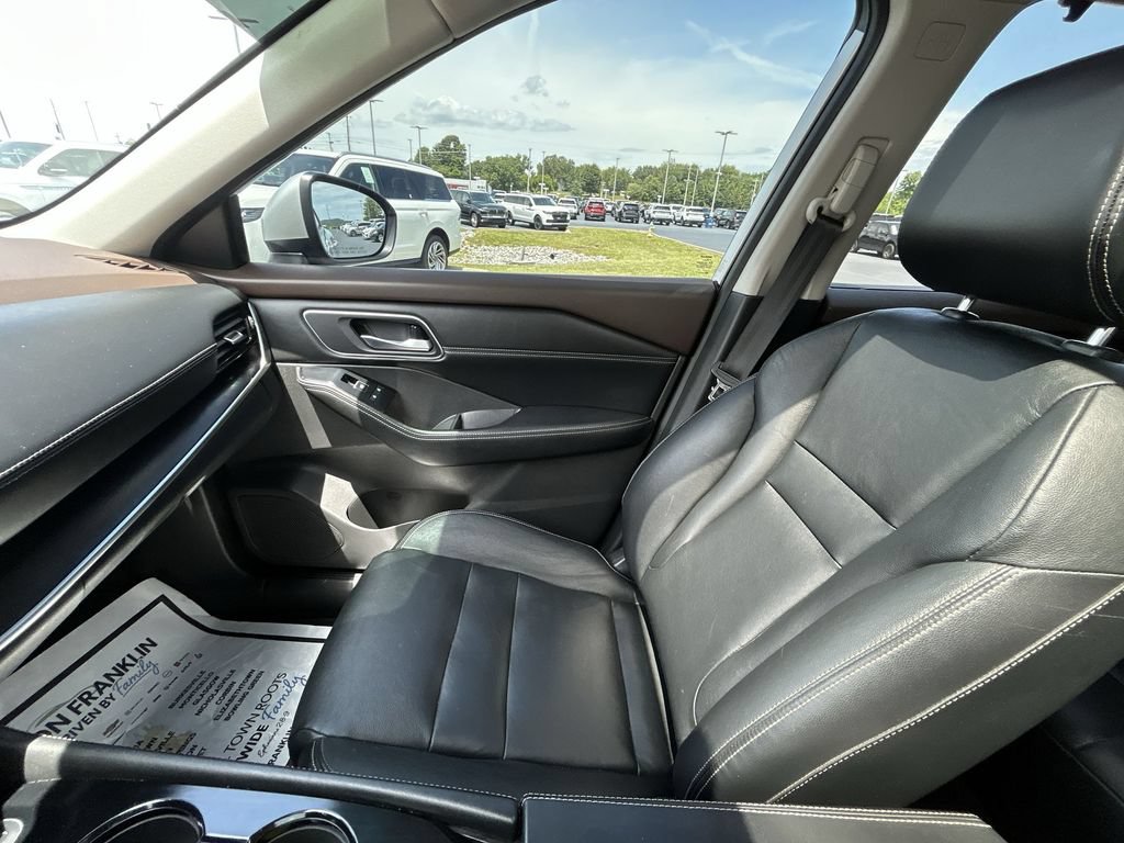 Used 2021 Nissan Rogue SL FWD image 13