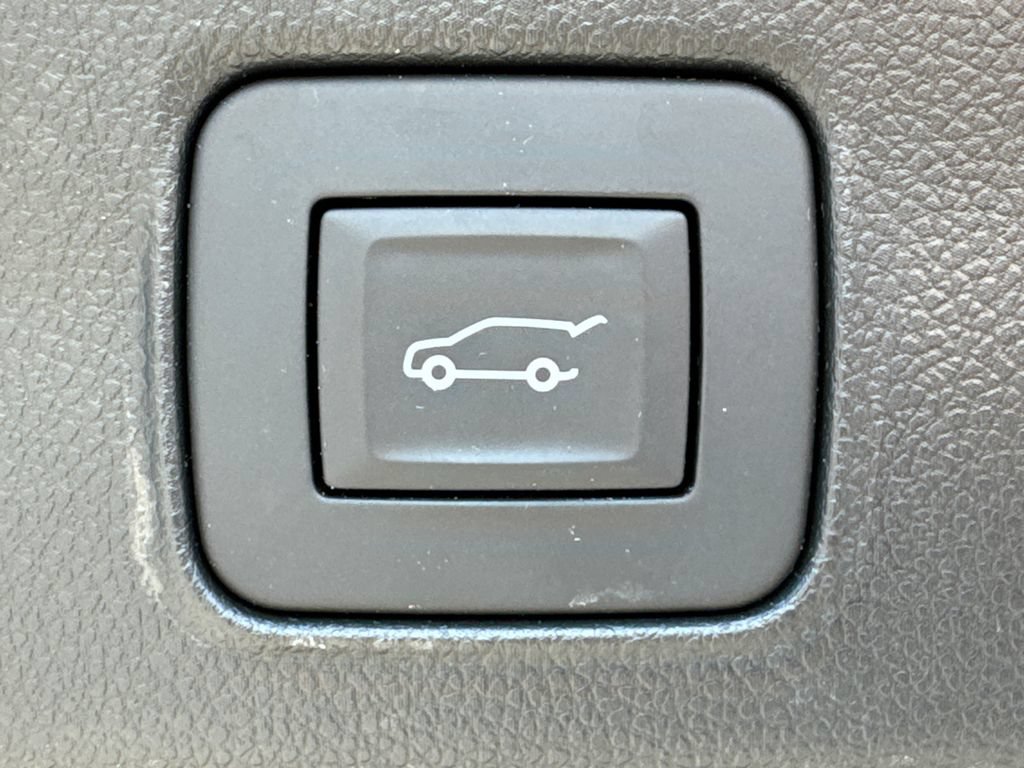 Used 2024 Chevrolet TrailBlazer ACTIV w/ Convenience Package FWD image 19