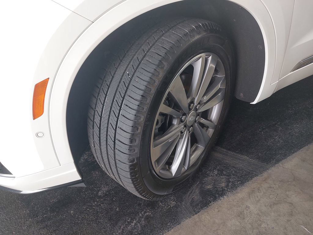 Used 2021 Cadillac XT6 Premium Luxury AWD/4WD image 35