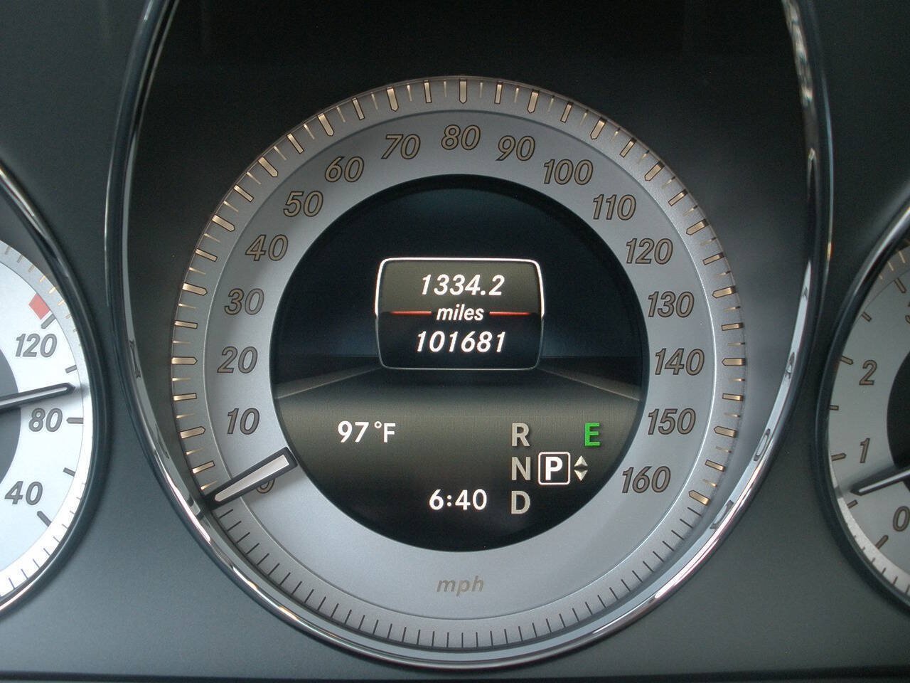 Used 2015 Mercedes-Benz GLK 350 4MATIC image 40