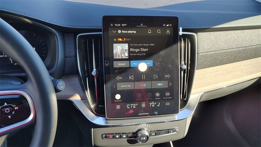 New 2026 Volvo XC90 B6 Plus image 19