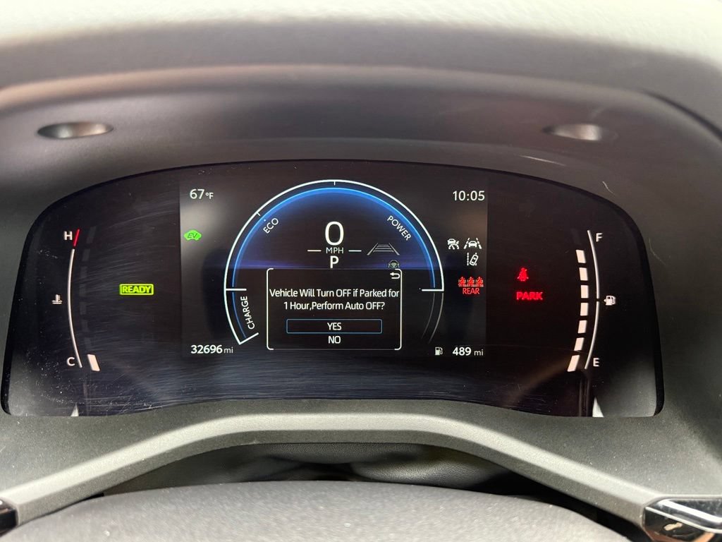 Used 2025 Toyota Camry SE FWD image 30
