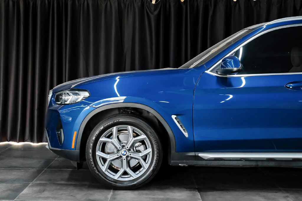 Used 2023 BMW X3 xDrive30i w/ Convenience Package AWD/4WD image 15