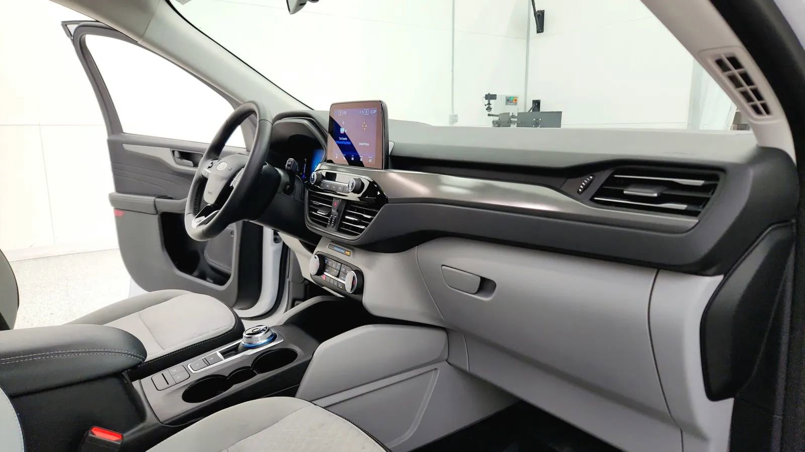 Used 2023 Ford Escape Active image 36