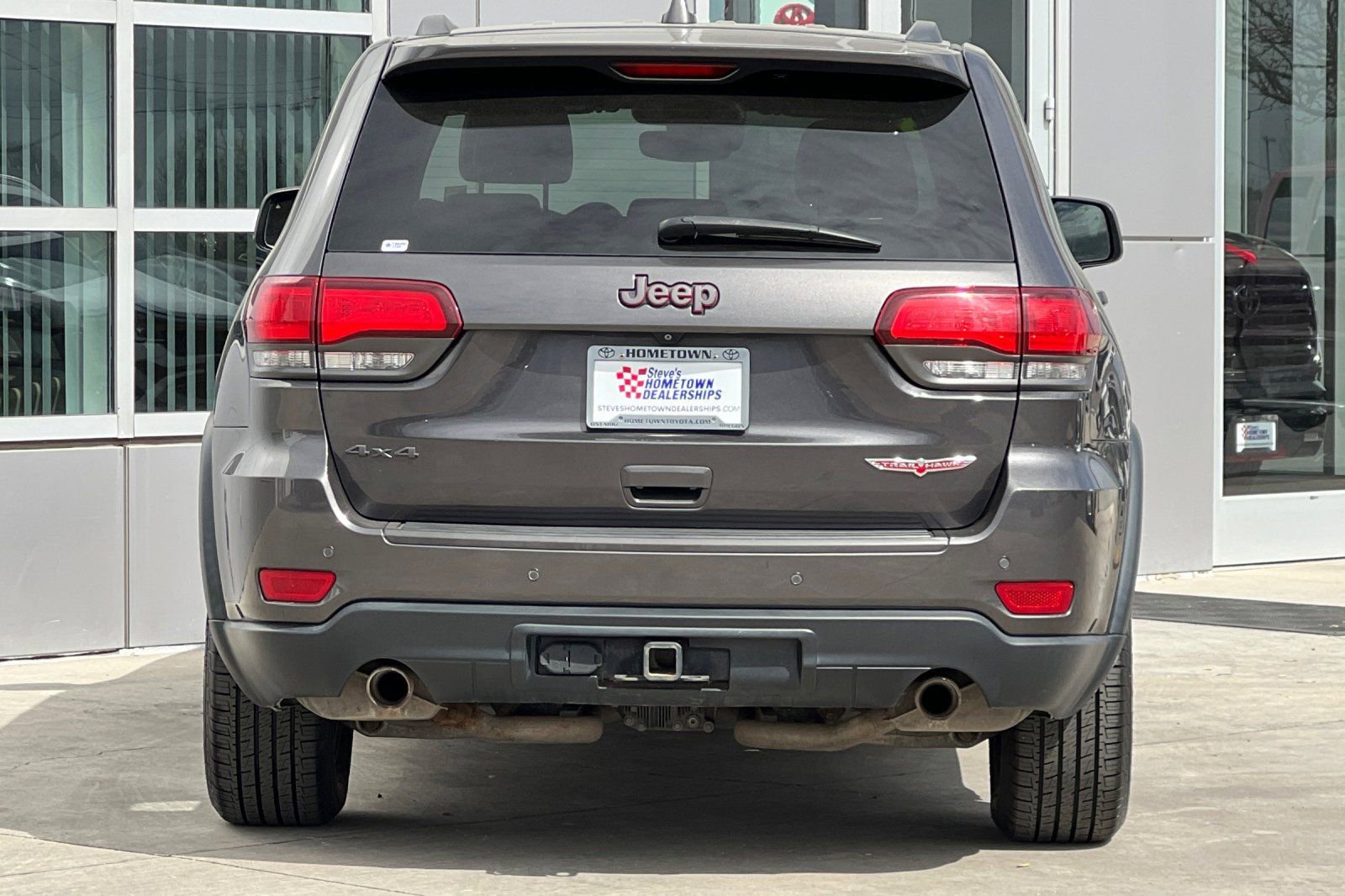 Used 2018 Jeep Grand Cherokee Trailhawk image 5