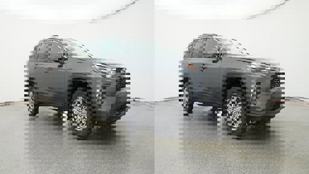 New 2025 Toyota RAV4 XLE image 29