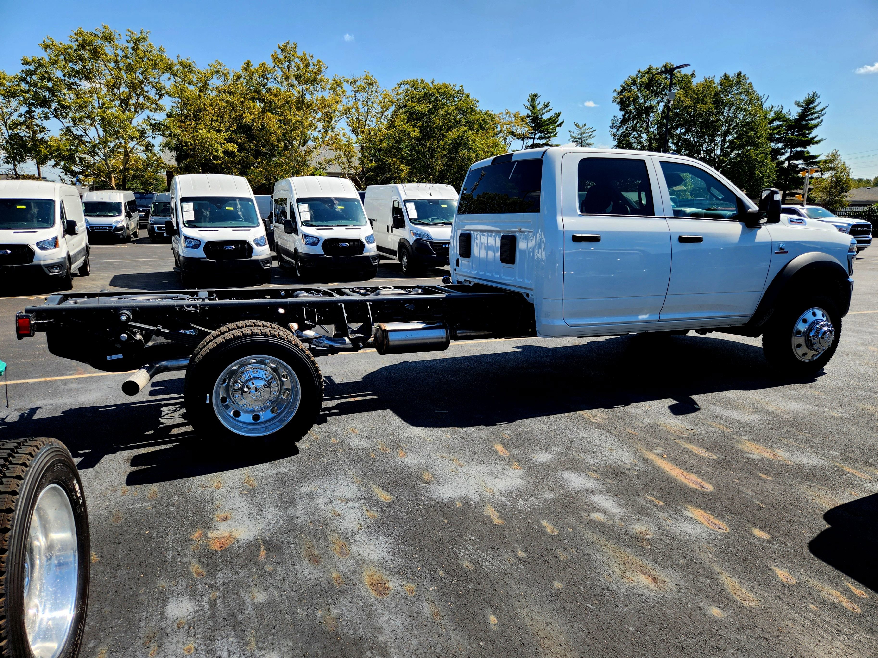 New 2026 RAM 5500 Tradesman w/ Chrome Appearance Group image 10