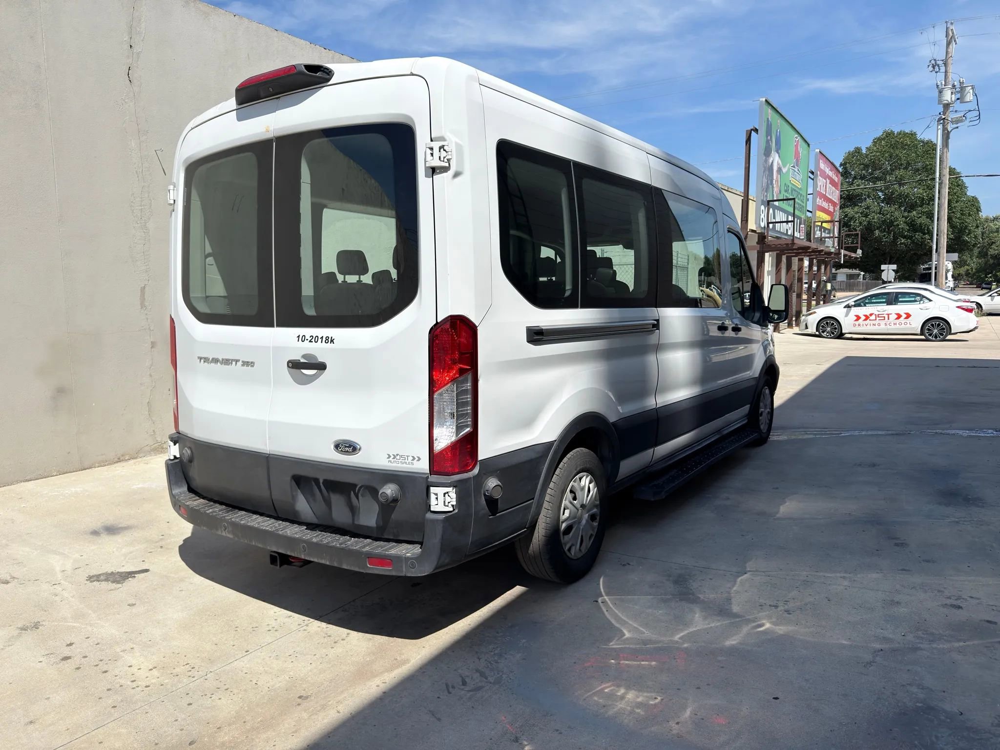 Used 2019 Ford Transit 350 XL RWD image 8