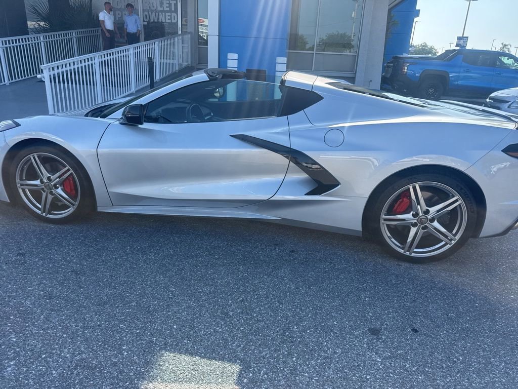 Used 2026 Chevrolet Corvette Stingray Coupe w/ 1LT RWD image 7