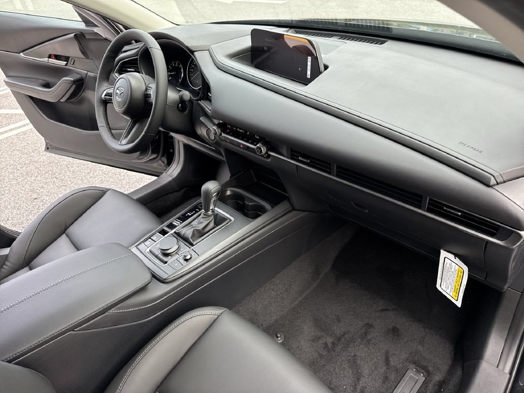 New 2026 MAZDA CX-30 AWD 2.5 S w/ Select Sport Pkg image 32