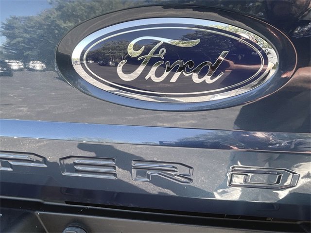 Used 2017 Ford F250 Lariat w/ FX4 Off-Road Package image 30