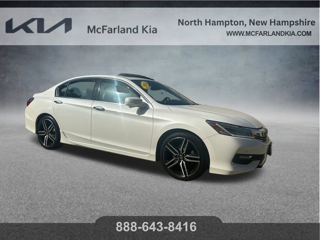 Used 2016 Honda Accord Touring image 7