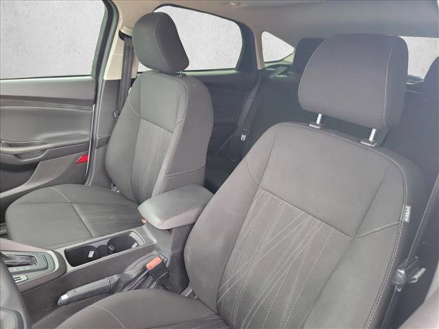 Used 2017 Ford Focus SEL image 12
