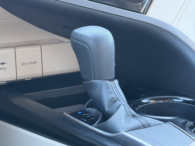 Certified 2019 Toyota Camry LE FWD image 24