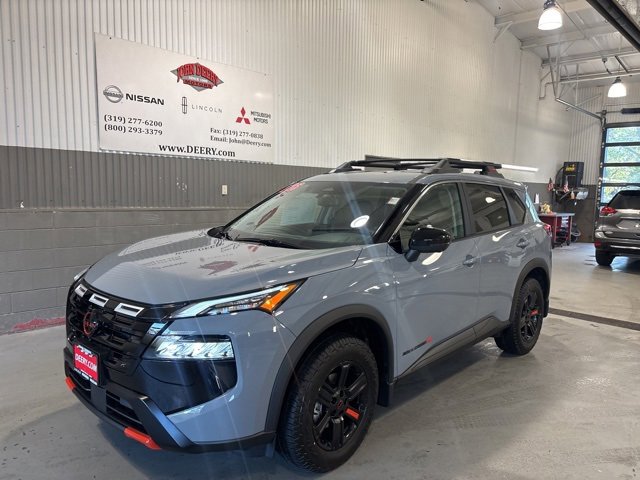 New 2026 Nissan Rogue SV image 6