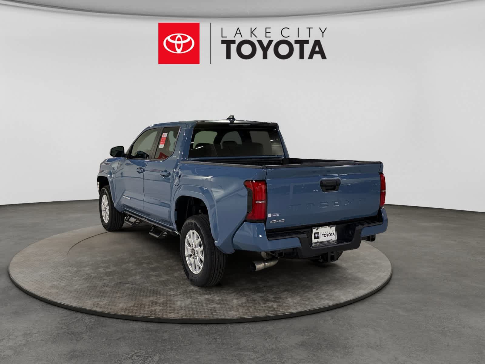 New 2026 Toyota Tacoma SR5 AWD/4WD image 4