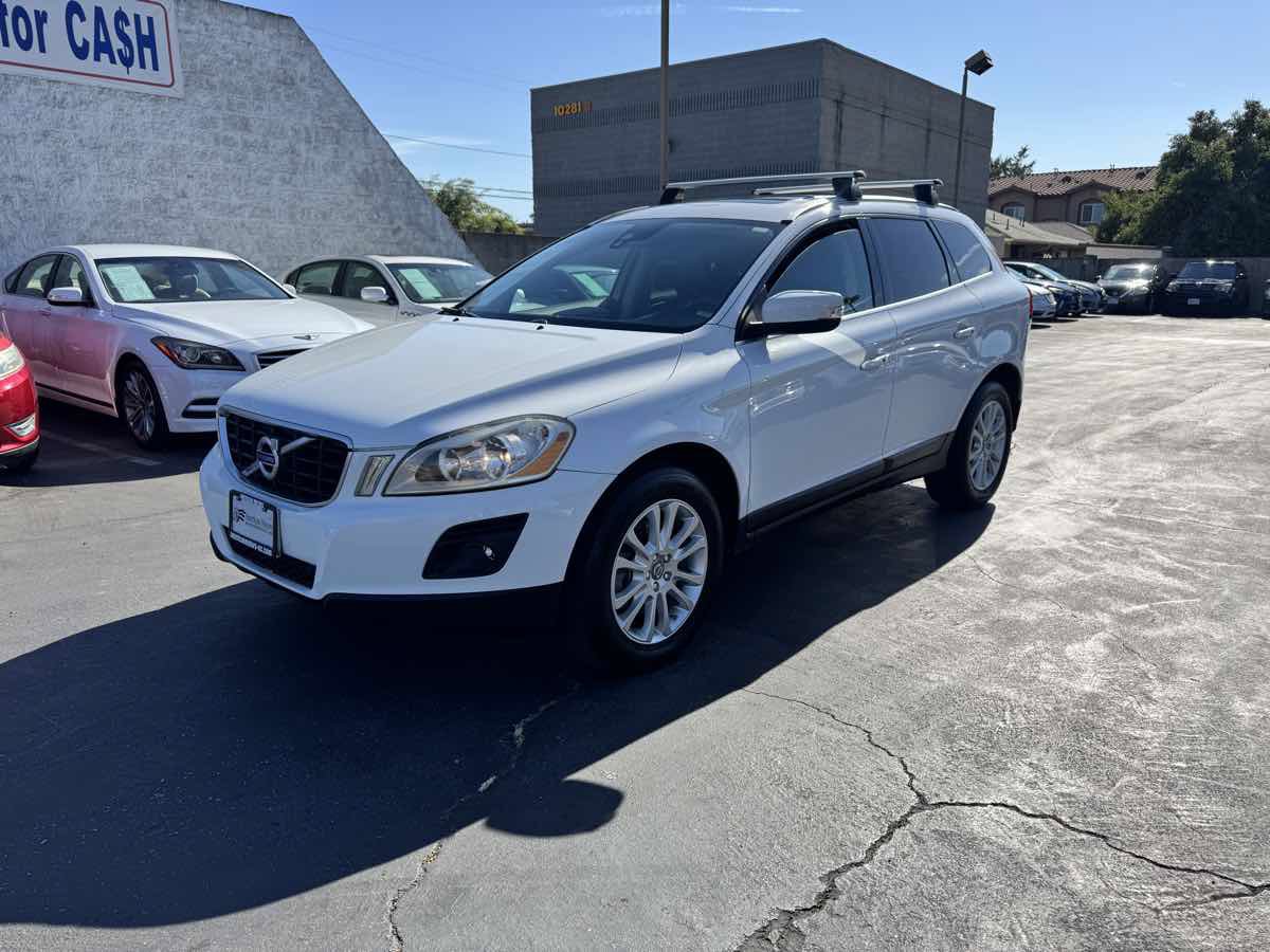 Used 2010 Volvo XC60 T6 AWD/4WD image 13
