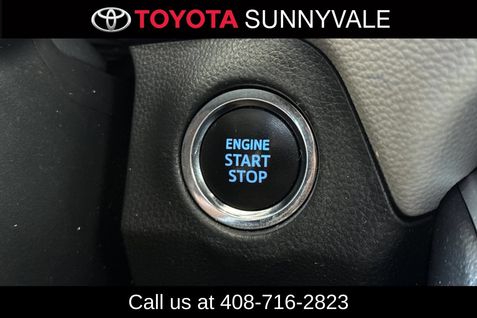 Used 2021 Toyota RAV4 XLE Premium AWD/4WD image 26