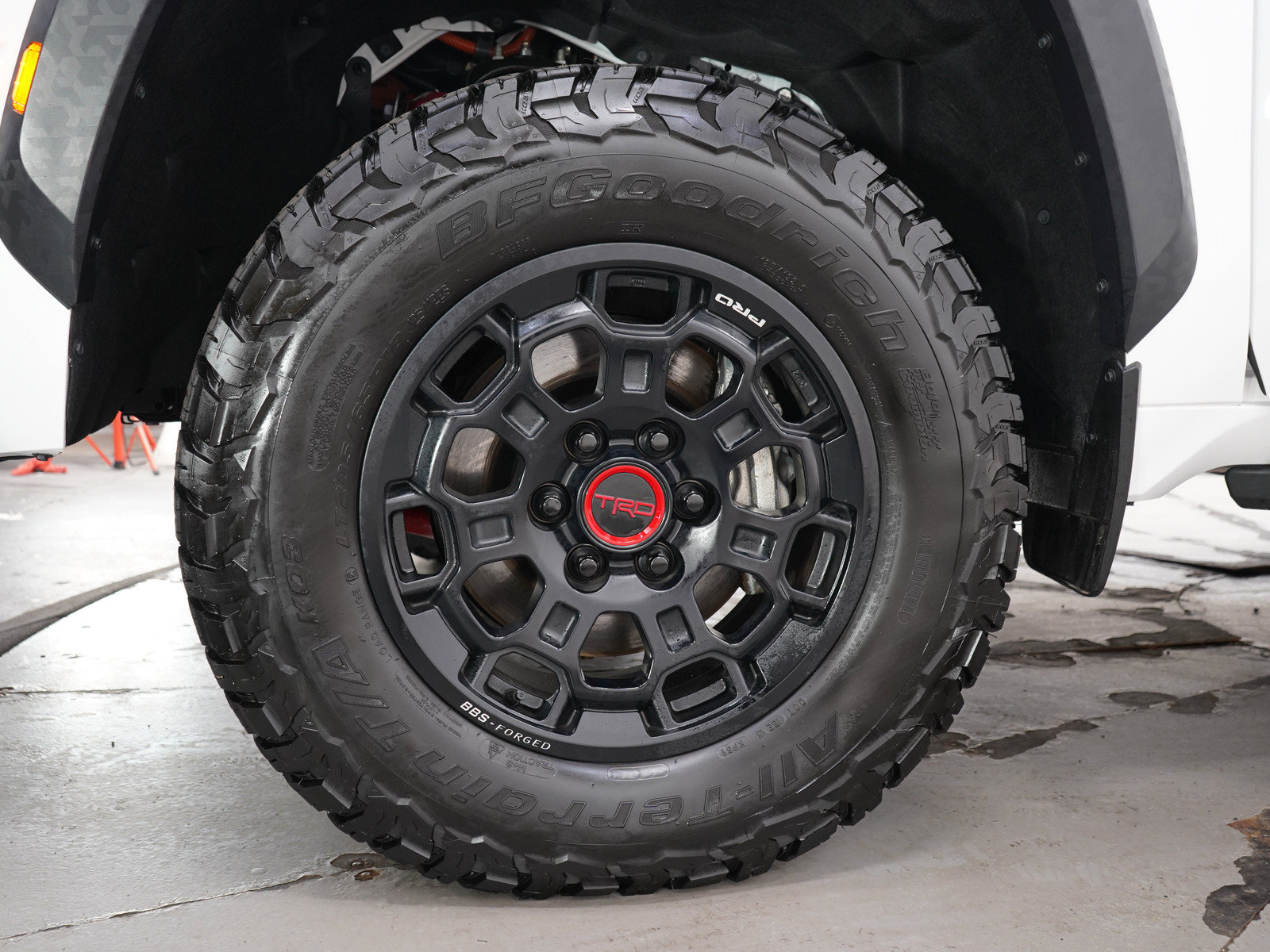 Used 2024 Toyota Tundra TRD Pro AWD/4WD image 36