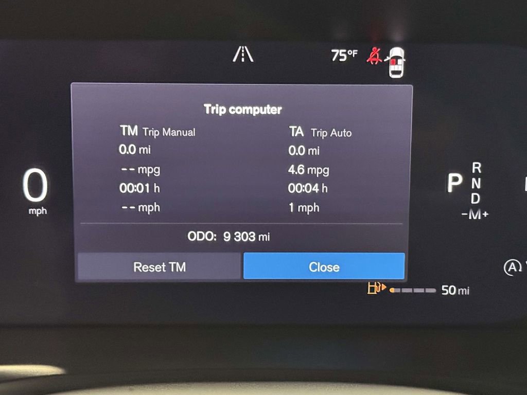 Used 2025 Volvo S60 B5 Plus AWD/4WD image 5