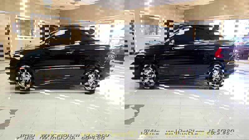 Used 2007 Mercedes-Benz CLK 550 Cabriolet image 4