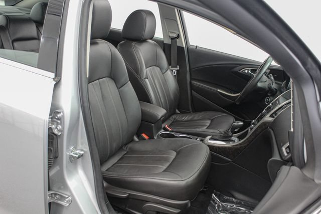 Used 2016 Buick Verano Leather w/ Experience Buick Package FWD image 27