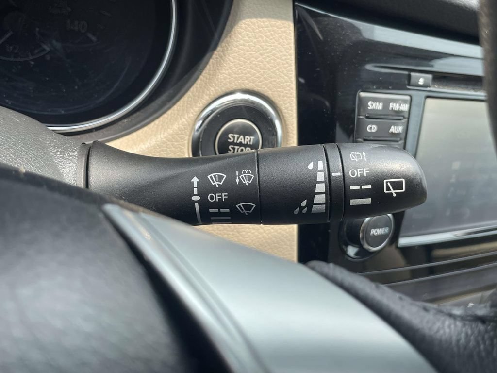 Used 2016 Nissan Rogue SL w/ SL Premium Package FWD image 31