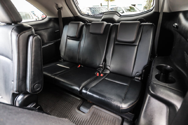 Used 2015 Toyota Highlander Limited Platinum AWD/4WD image 29
