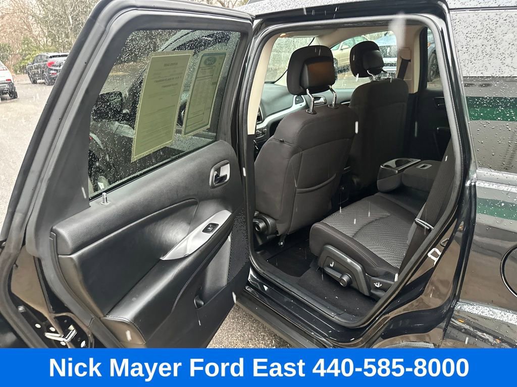 Used 2013 Dodge Journey SXT image 19