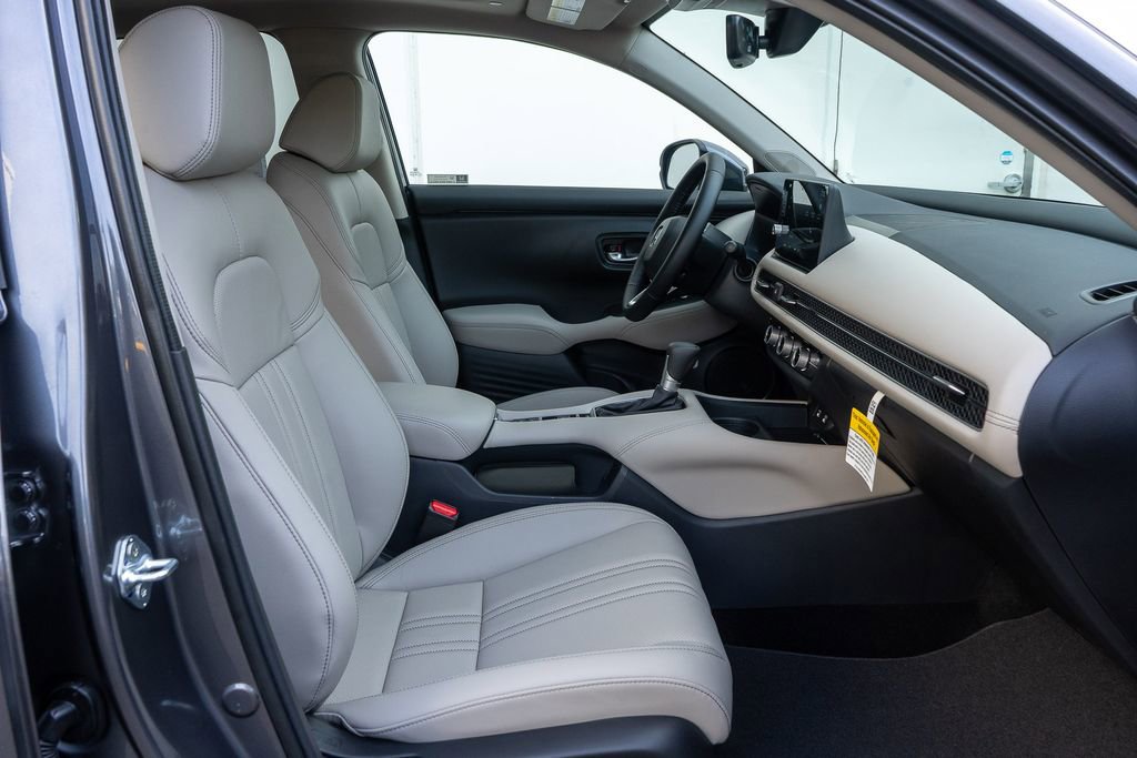 New 2027 Honda HR-V EX-L image 16
