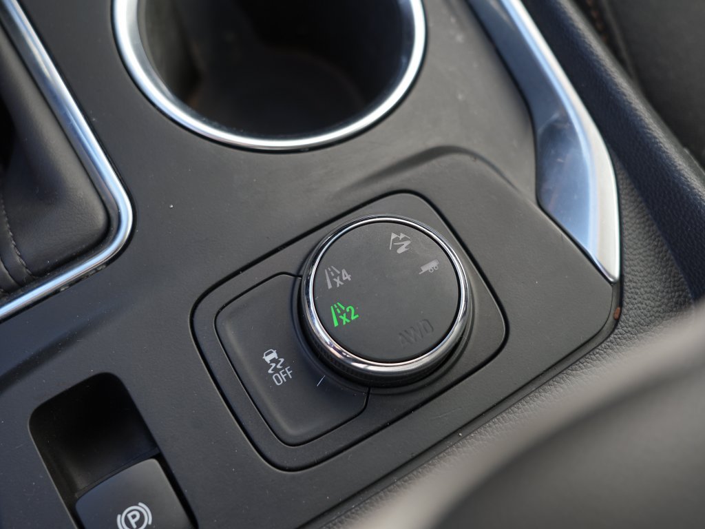 Certified 2019 Chevrolet Traverse LT AWD/4WD image 38