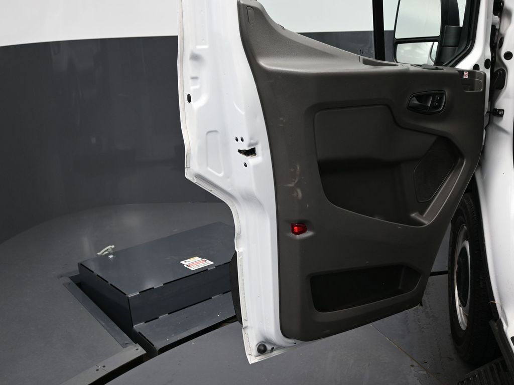 Used 2020 Ford Transit 350 XL image 34