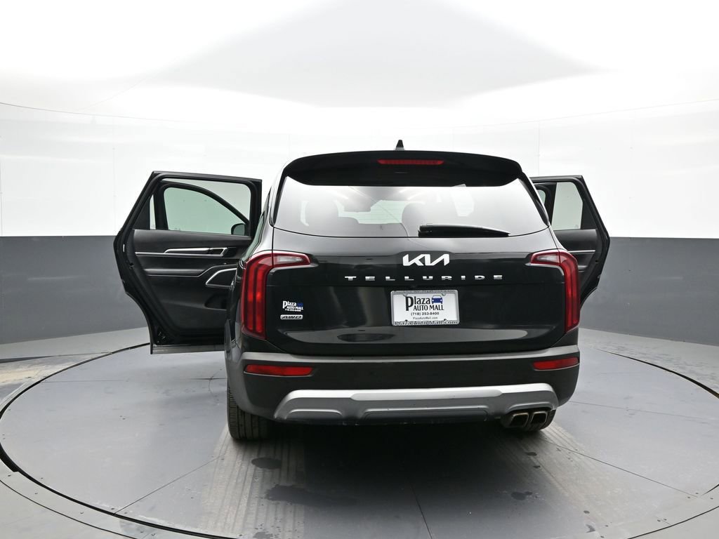 Certified 2022 Kia Telluride S image 48