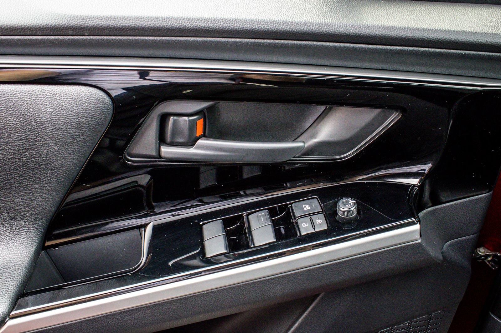 Used 2023 Toyota bZ4X XLE image 21