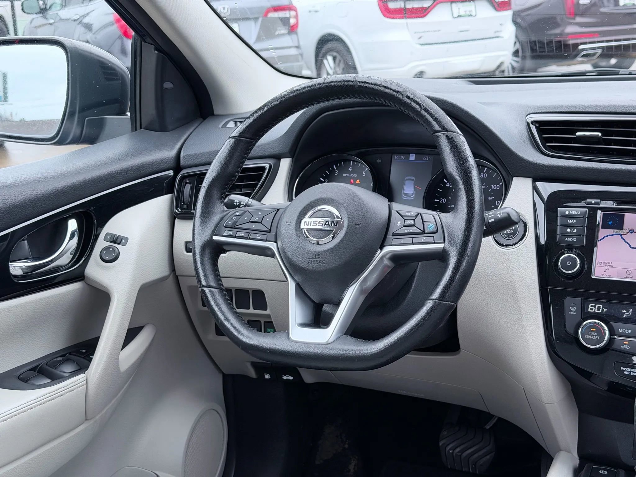 Used 2022 Nissan Rogue Sport SL image 35