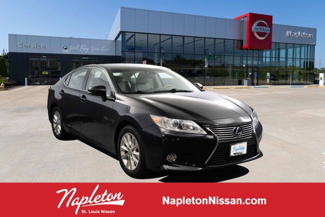 Used 2014 Lexus ES 300h w/ Luxury Package w/Bamboo Trim image 1