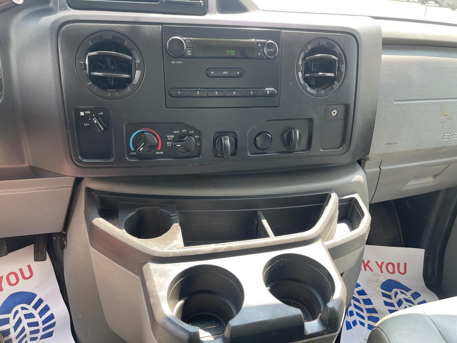 Used 2016 Ford E-450 and Econoline 450 Super Duty RWD image 10