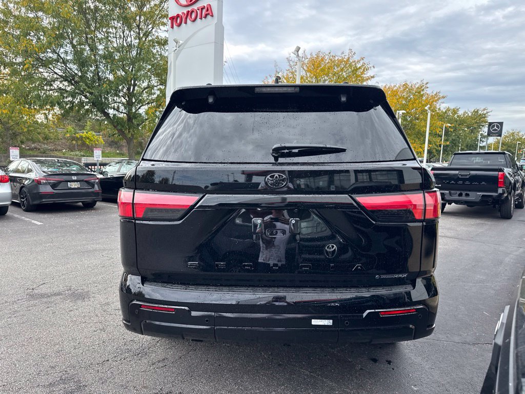New 2026 Toyota Sequoia Platinum w/ Tow Technology Package AWD/4WD image 4