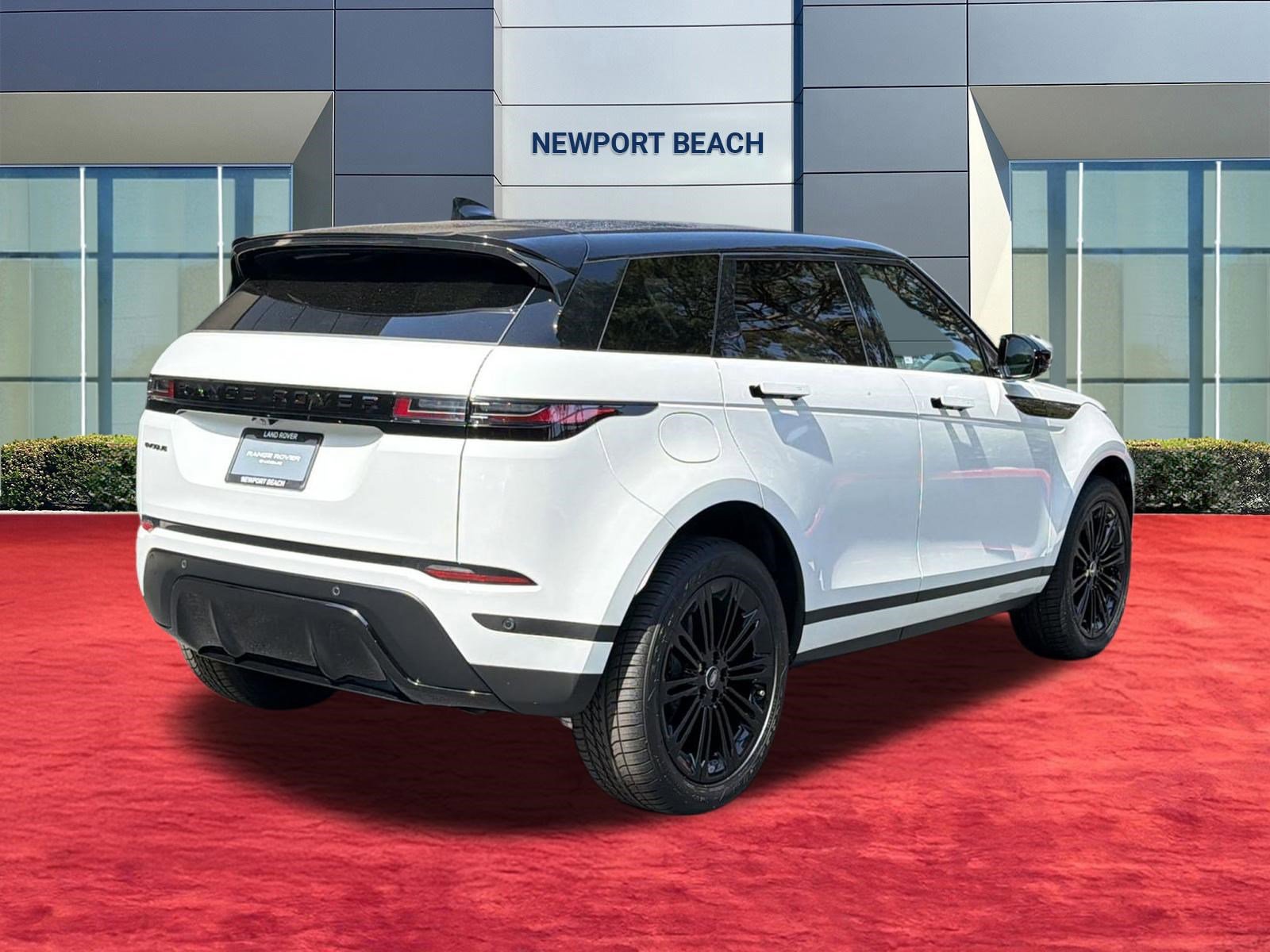 New 2026 Land Rover Range Rover Evoque S AWD/4WD image 9