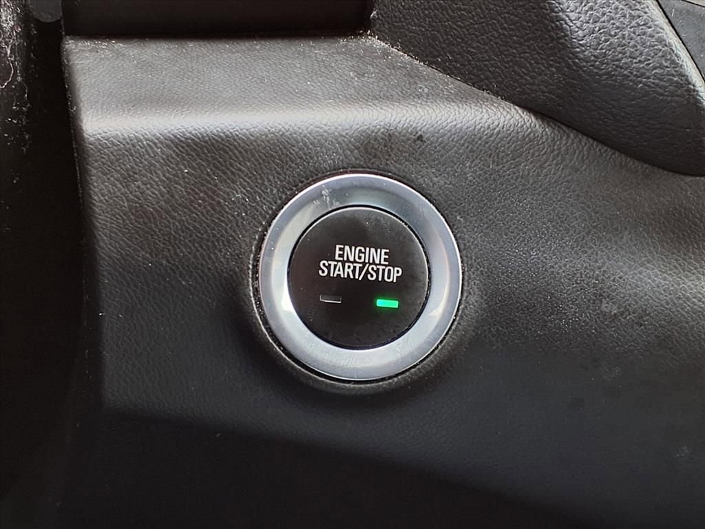 Used 2019 GMC Terrain Denali w/ Advanced Safety Package image 19