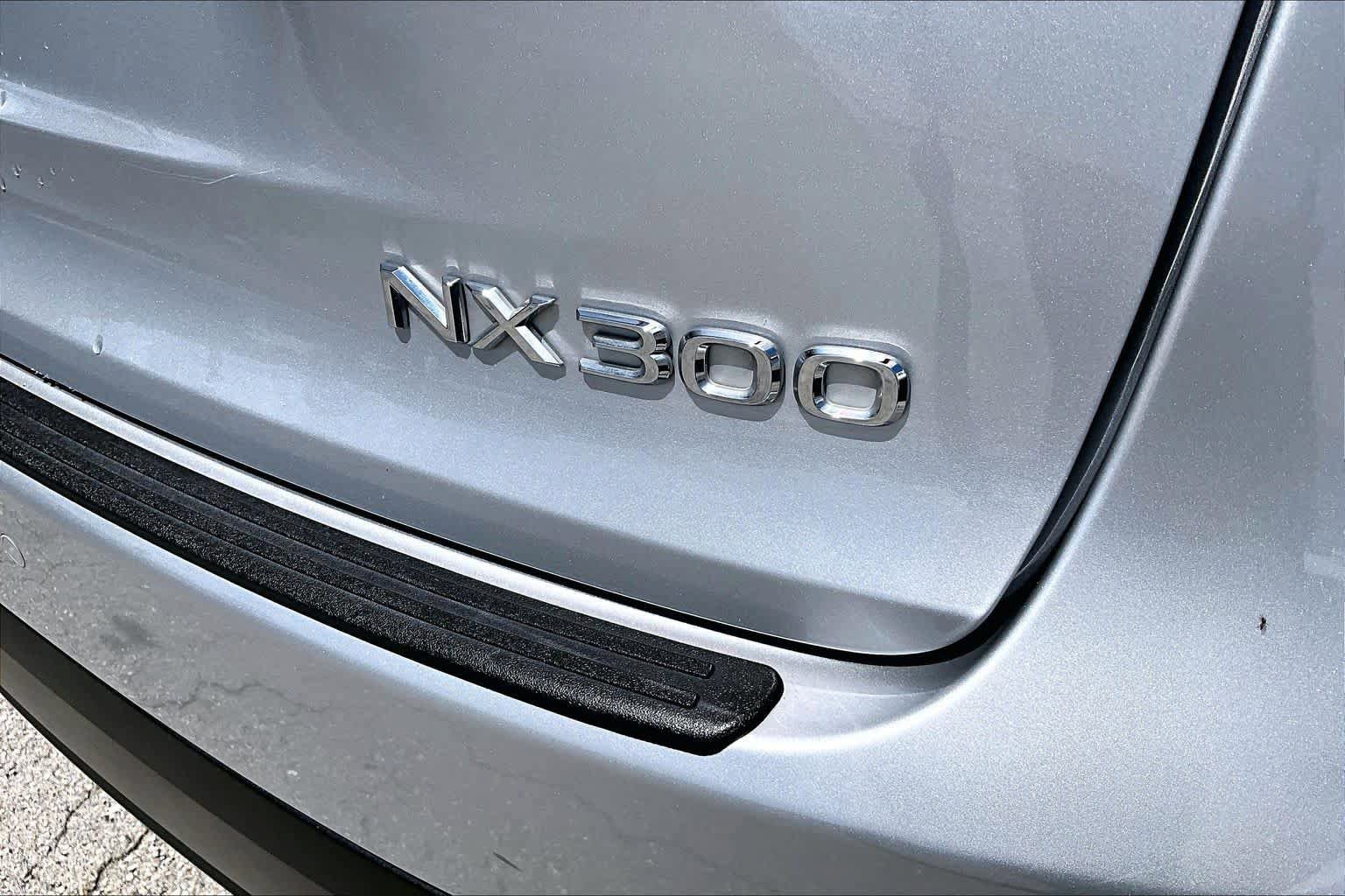 Used 2019 Lexus NX 300 AWD w/ Premium Package image 10