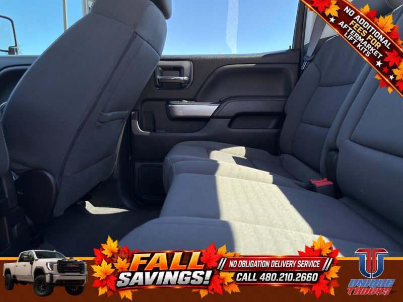 Used 2019 Chevrolet Silverado 2500 LT AWD/4WD image 22