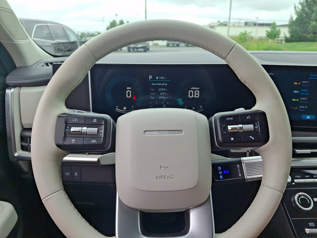 Used 2025 Hyundai Santa Fe SE AWD/4WD image 19